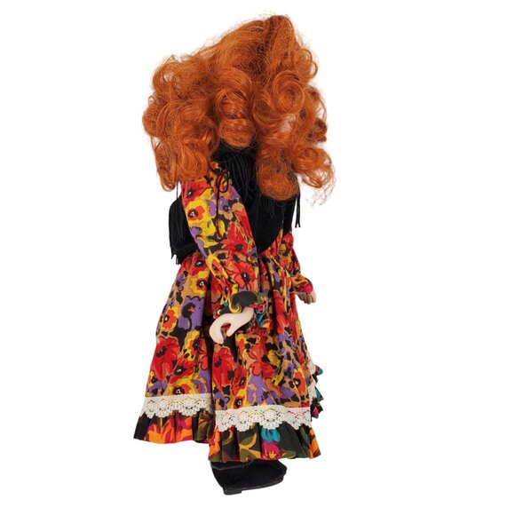 Cindy Shefer Musical Doll "Oh Susannah" 14-inch - Picture 4 of 7